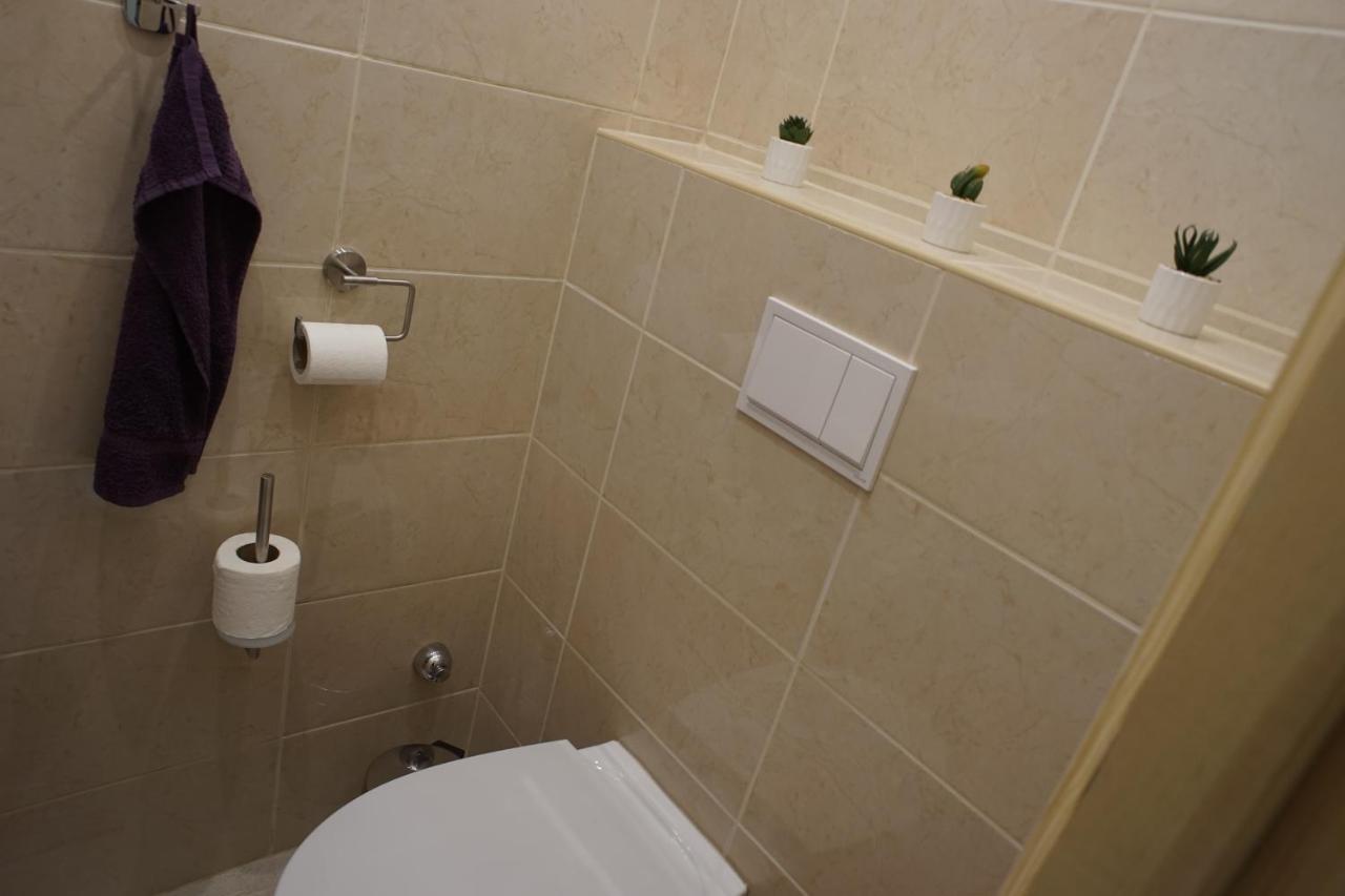 Csengo Vendeghaz Hotel Kiskoros Eksteriør billede